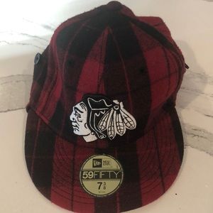 NWT Chicago Blackhawks NHL Bomber Cap